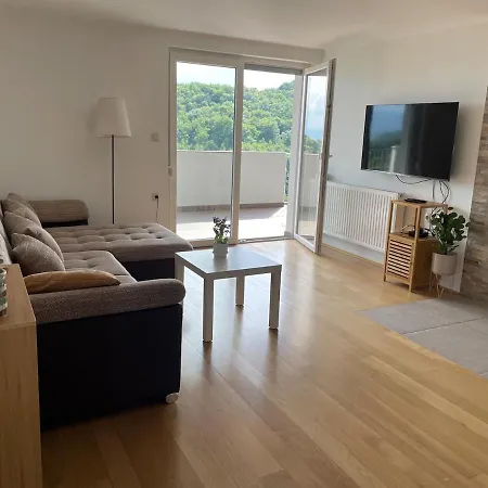 Apartment9b Апартаменты *